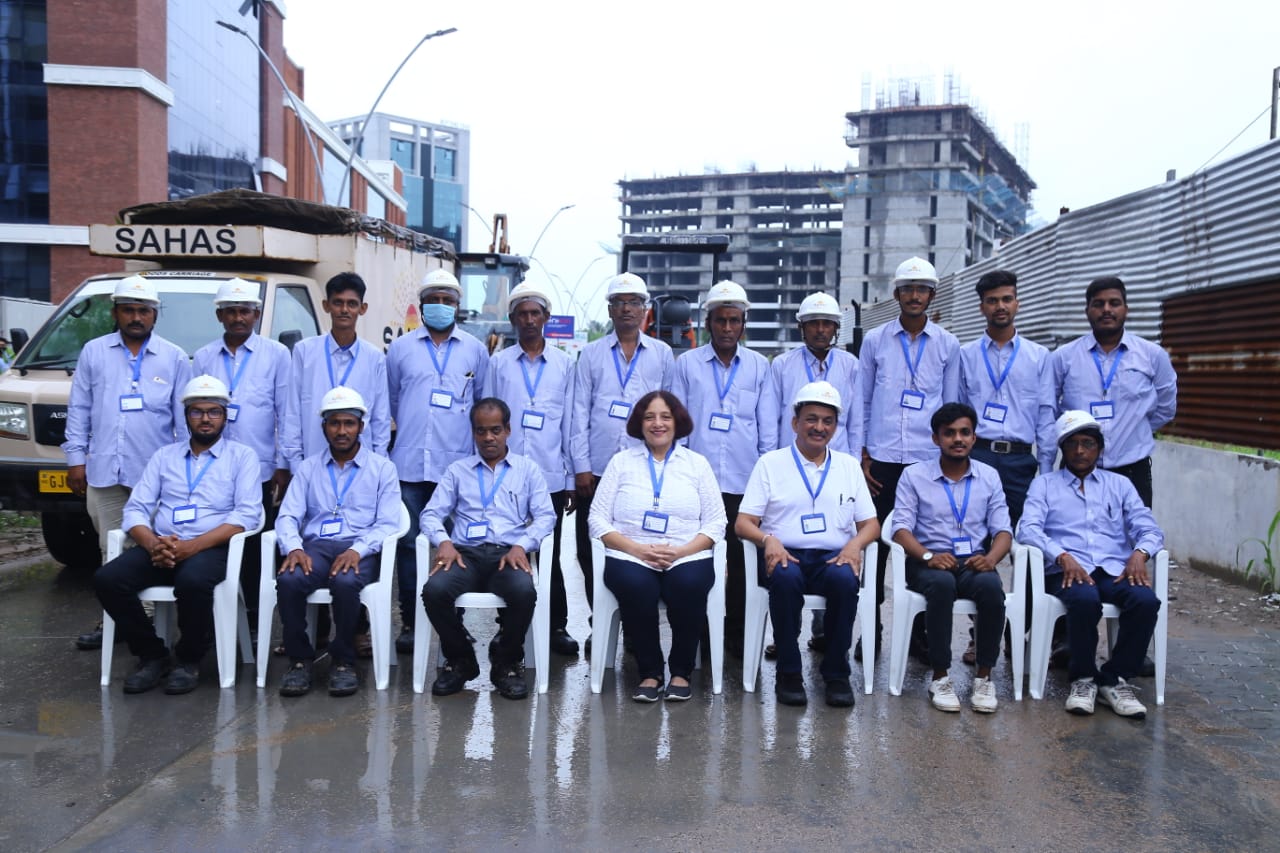 Sahas Team Vadodara Road Construction Company